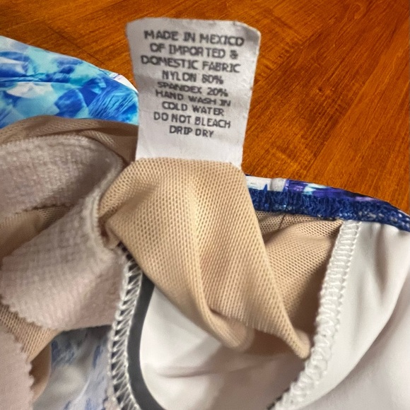 Mastectomy Tankini Top - Picture 7 of 8